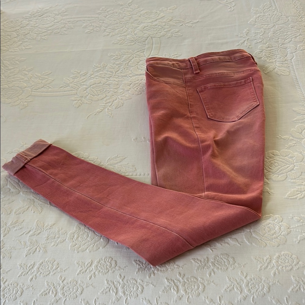 Pink Skinny Jeans with Full Length Design